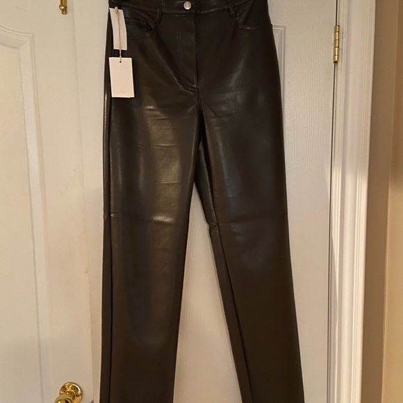 NWT - Aritzia Melina Vegan Leather Pant - Picture 4 of 9